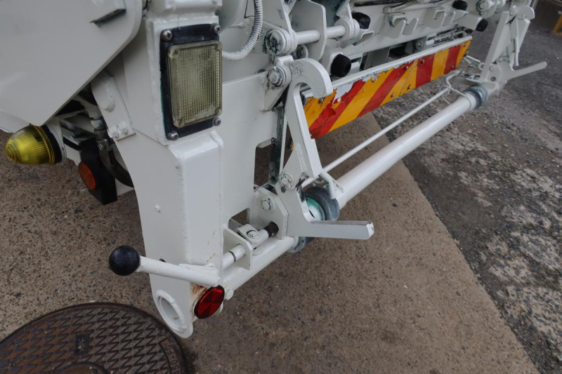 ワイド幅 巻き込みパッカー車 新明和製7.3立米 積載2550kg|中古トラックの販売・買取・査定のアイナビ