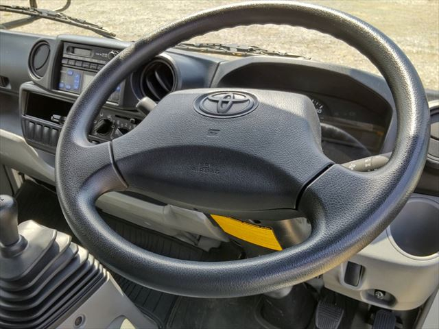 H29年　ダイナ冷蔵冷凍　低温　サイドドア|中古トラックの販売・買取・査定のアイナビ