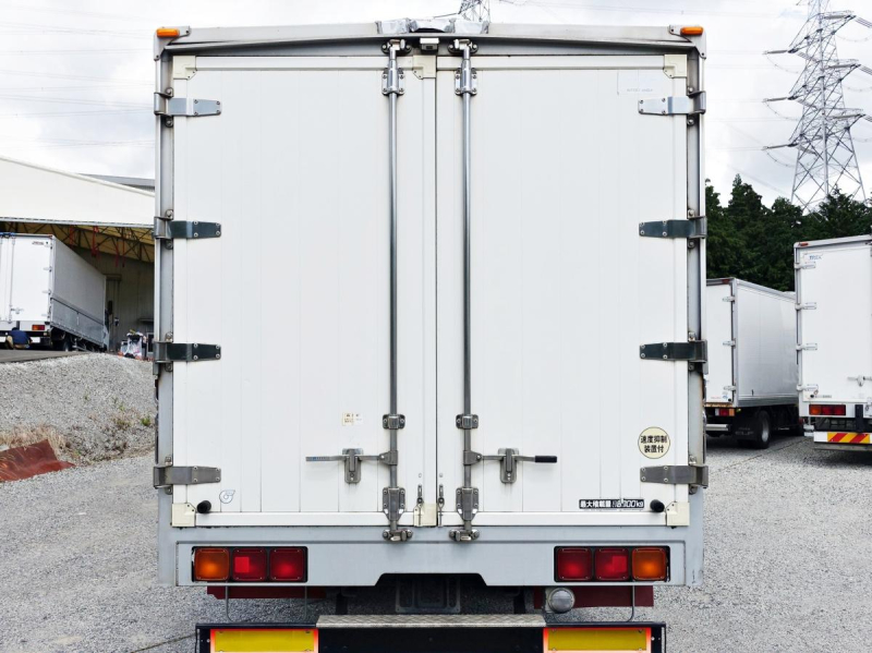 燃料タンク2個増トンワイドアルミウイングアルミウィング|中古トラックの販売・買取・査定のアイナビ