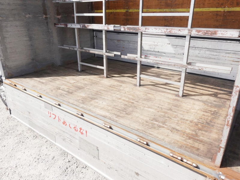 ワイド 増トン 積載6.7t アルミウイング アルミウィング|中古トラックの販売・買取・査定のアイナビ