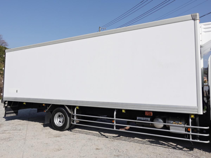 ワイド増トン積載6.3t-30度低温冷蔵冷凍|中古トラックの販売・買取・査定のアイナビ