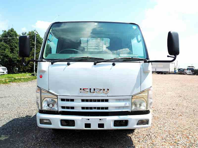 いすゞエルフ 4WD 標準ショート 10尺 平ボディ 垂直パワーゲート|中古トラックの販売・買取・査定のアイナビ