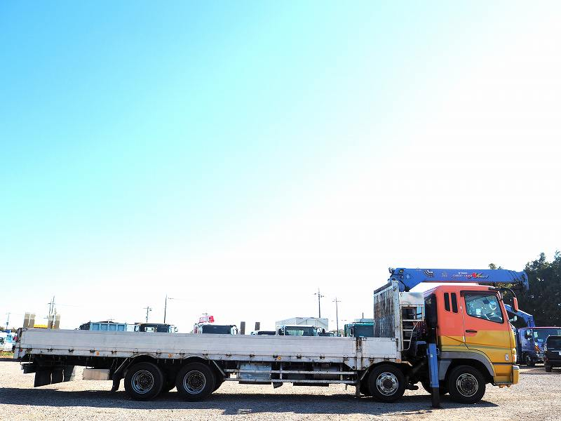 Sグレート4軸低床2デフ4段クレーンラジコンアルミブロック平|中古トラックの販売・買取・査定のアイナビ