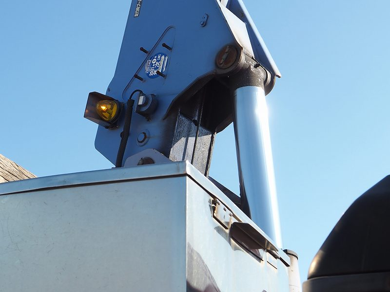 Sグレート4軸低床2デフ4段クレーンラジコンアルミブロック平|中古トラックの販売・買取・査定のアイナビ