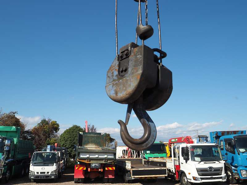 Sグレート4軸低床2デフ4段クレーンラジコンアルミブロック平|中古トラックの販売・買取・査定のアイナビ