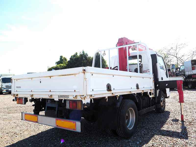 タイタン4段クレーン2.9t吊ラジコンワイド平ボディ積載3.5t|中古トラックの販売・買取・査定のアイナビ