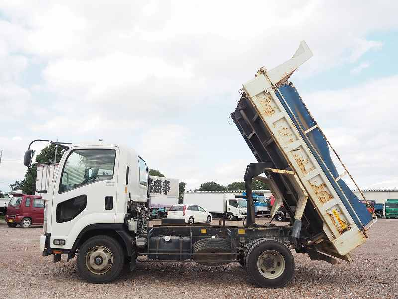 いすゞフォワード新明和製Lゲートダンプ電動コボレーン付|中古トラックの販売・買取・査定のアイナビ