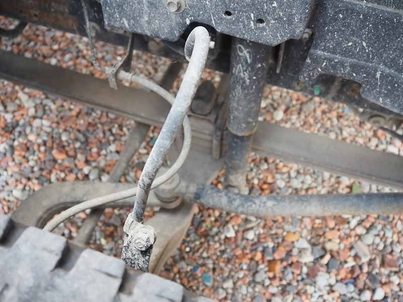 いすゞフォワード新明和製Lゲートダンプ電動コボレーン付|中古トラックの販売・買取・査定のアイナビ