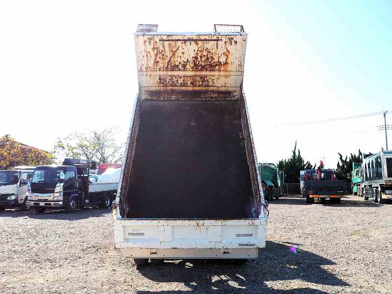 マツダタイタン3段クレーン付ダンプラジコン三方開生E/G|中古トラックの販売・買取・査定のアイナビ