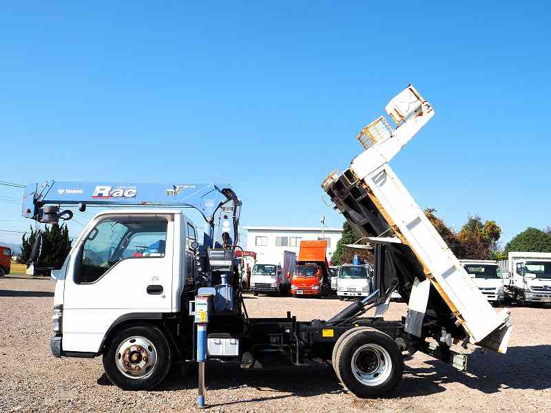 マツダタイタン3段クレーン付ダンプラジコン三方開生E/G|中古トラックの販売・買取・査定のアイナビ