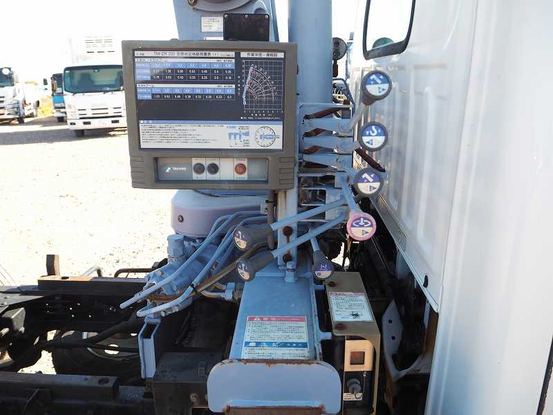 マツダタイタン3段クレーン付ダンプラジコン三方開生E/G|中古トラックの販売・買取・査定のアイナビ