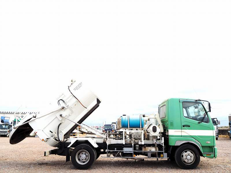 ファイター兼松汚泥吸引車強力吸引作業車バキュームダンパー|中古トラックの販売・買取・査定のアイナビ