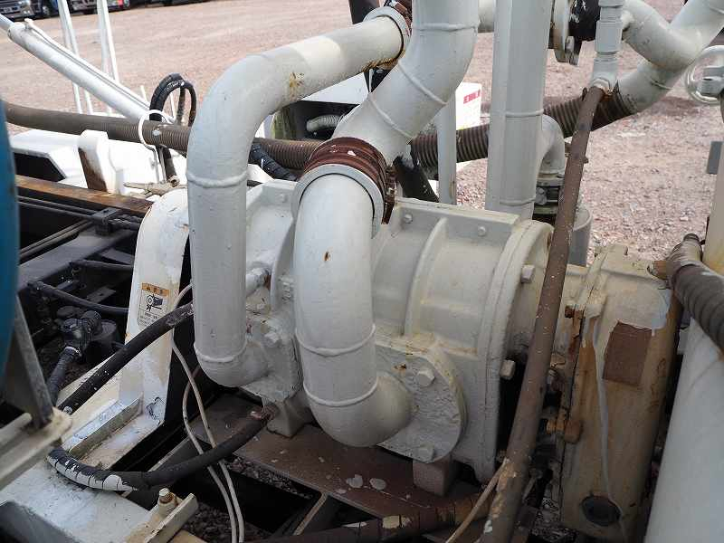 ファイター兼松汚泥吸引車強力吸引作業車バキュームダンパー|中古トラックの販売・買取・査定のアイナビ