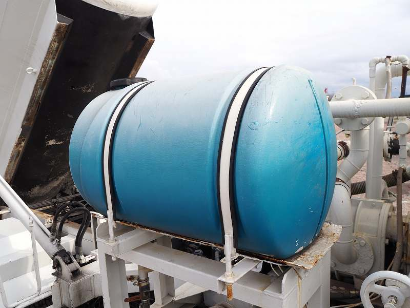 ファイター兼松汚泥吸引車強力吸引作業車バキュームダンパー|中古トラックの販売・買取・査定のアイナビ