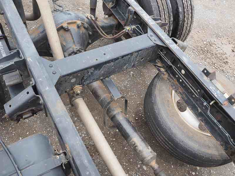 三菱ふそうキャンターワイドロングキャブ付シャーシPTO付|中古トラックの販売・買取・査定のアイナビ