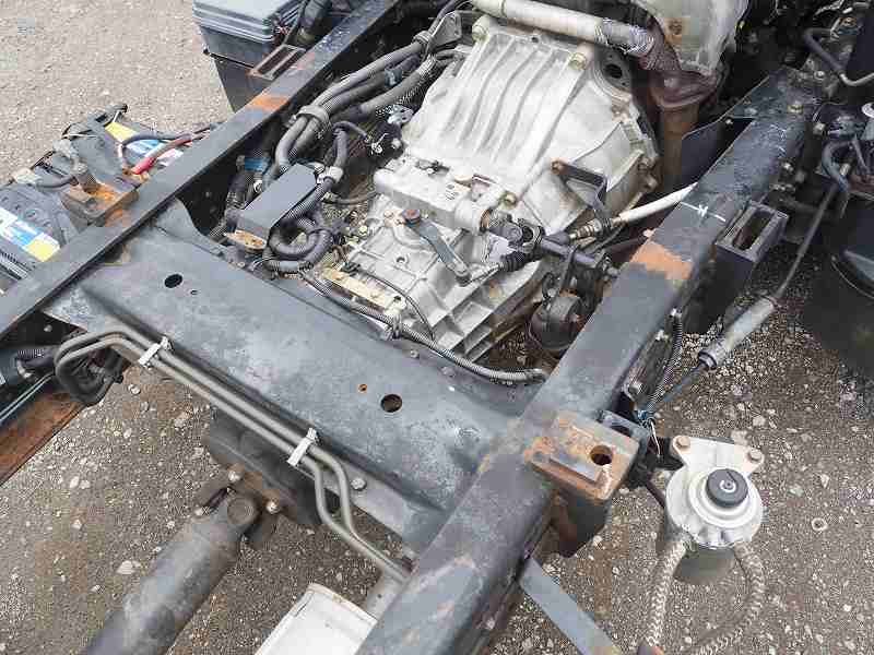 三菱ふそうキャンターワイドロングキャブ付シャーシPTO付|中古トラックの販売・買取・査定のアイナビ