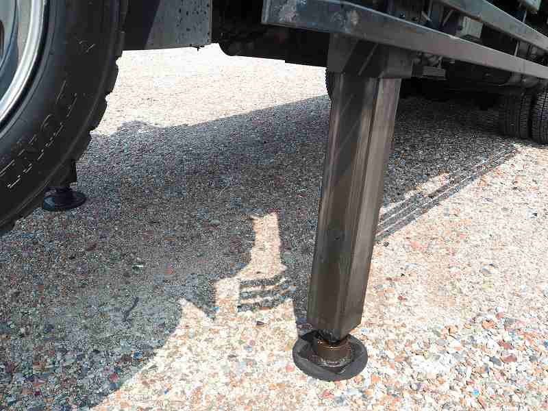 コンドル増々トンリターダセルフローダー自動歩みウインチ|中古トラックの販売・買取・査定のアイナビ