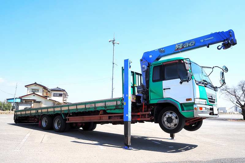 コンドル増々トン4段セルフクレーンラジコン|中古トラックの販売・買取・査定のアイナビ