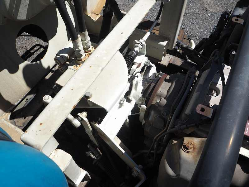 日野デュトロカヤバ製2.5立米生コンコンクリートミキサー車|中古トラックの販売・買取・査定のアイナビ