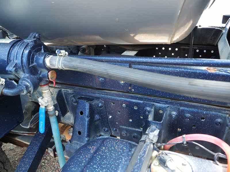 エルフカヤバコンクリートミキサー車電動スランプガード付|中古トラックの販売・買取・査定のアイナビ