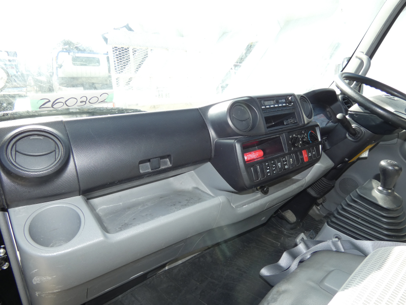 デュトロ　260302|中古トラックの販売・買取・査定のアイナビ