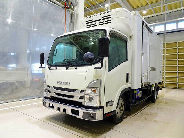 エルフ2t高床標準ロング低温冷凍車スタンバイ/格納ゲート付