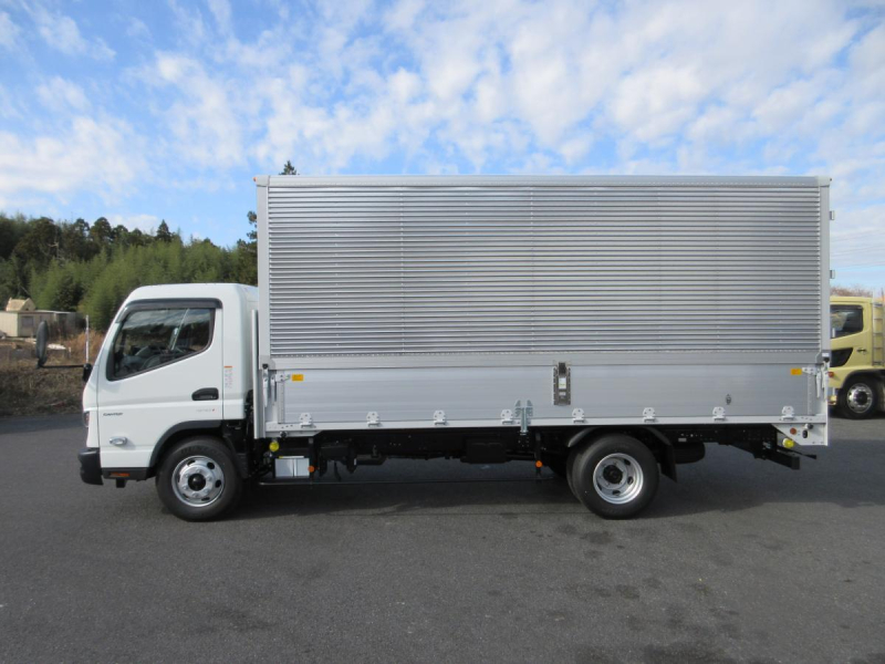 積載3900kg　ワイド幅　超ロング　アルミウイング　!!|中古トラックの販売・買取・査定のアイナビ