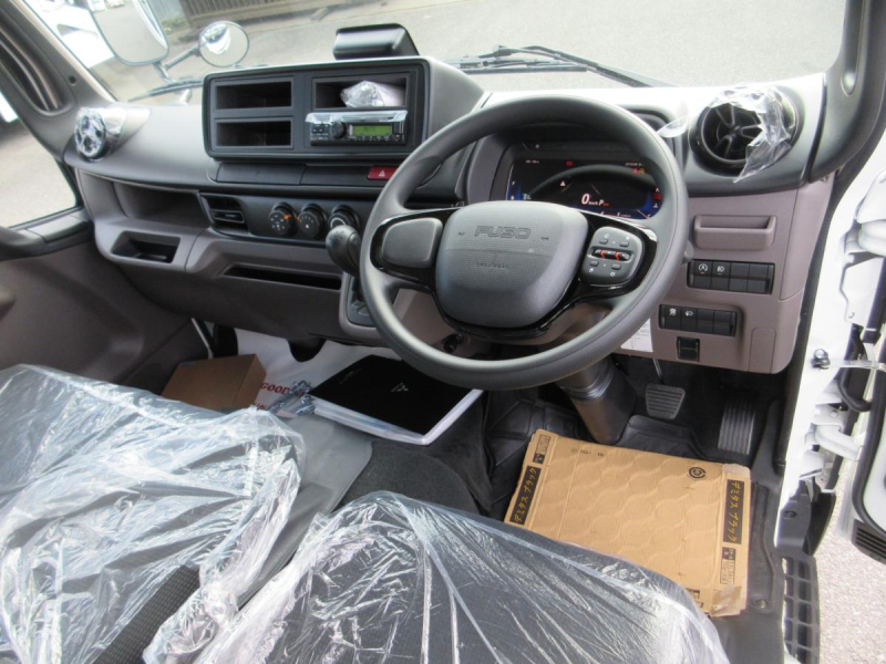 AT Wキャブ 平ボデー 積載2トン 6人乗り !!|中古トラックの販売・買取・査定のアイナビ