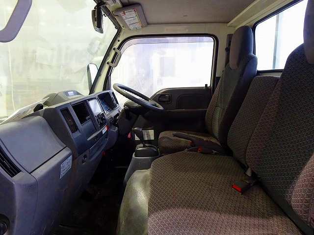 エルフ1.55tFFLWタイヤ平ボデー|中古トラックの販売・買取・査定のアイナビ