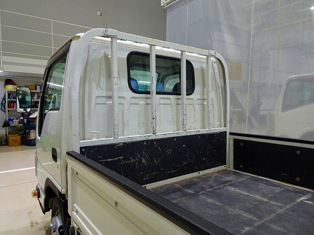 エルフ1.55tFFLWタイヤ平ボデー|中古トラックの販売・買取・査定のアイナビ