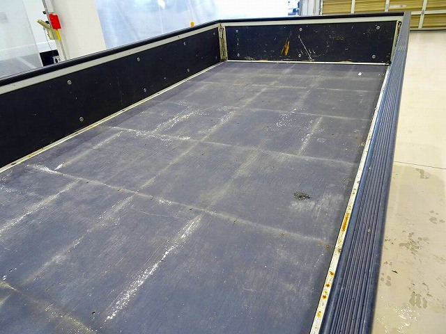 エルフ1.55tFFLWタイヤ平ボデー|中古トラックの販売・買取・査定のアイナビ