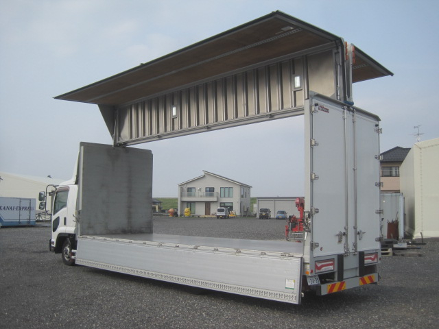 7200ボディフルワイド内高251エアサス積載2300㎏メッキ多数|中古トラックの販売・買取・査定のアイナビ