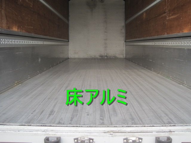 7200ボディフルワイド内高251エアサス積載2300㎏メッキ多数|中古トラックの販売・買取・査定のアイナビ