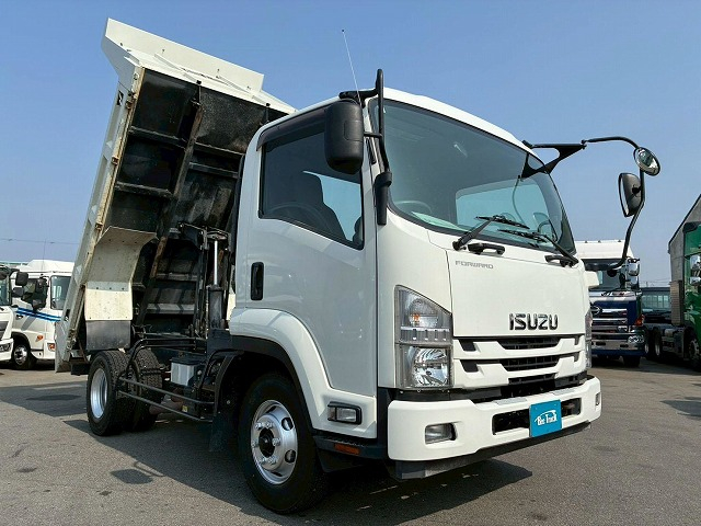 ショートキャブ/ベッドレス新明和工業190馬力6速MT|中古トラックの販売・買取・査定のアイナビ