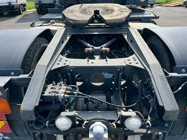 ハイルーフ★第5輪:11.5トン★428馬力★D尺★シフトパイロット|中古トラックの販売・買取・査定のアイナビ