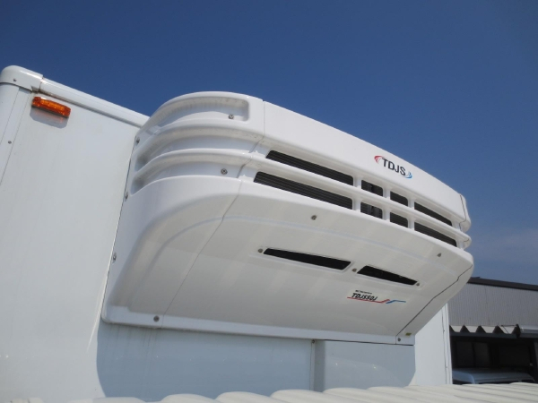 日野レンジャー冷蔵冷凍車ゲート付|中古トラックの販売・買取・査定のアイナビ