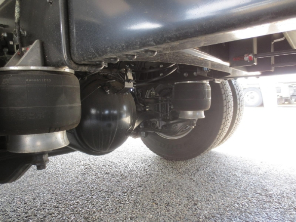 日野レンジャー冷蔵冷凍車ゲート付|中古トラックの販売・買取・査定のアイナビ