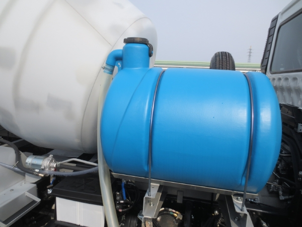 三菱ファイターミキサー車|中古トラックの販売・買取・査定のアイナビ