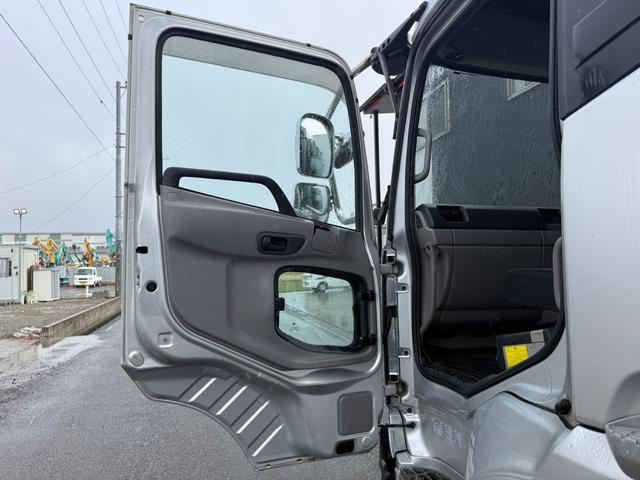 UDトラックス ウイング車 クオン|中古トラックの販売・買取・査定のアイナビ