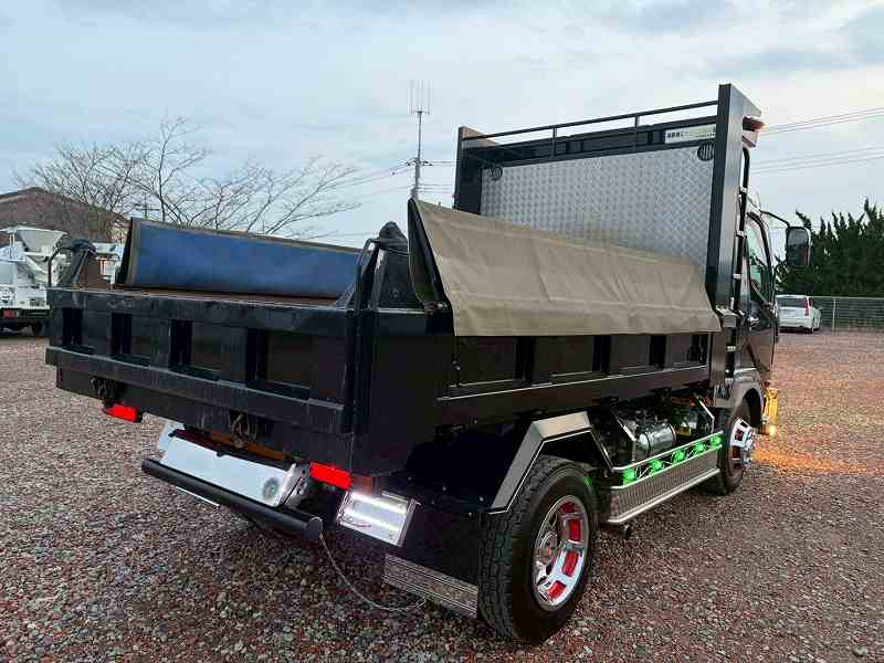 三菱ファイターダンプデコトラ電飾架装カスタム多数ダンプ|中古トラックの販売・買取・査定のアイナビ