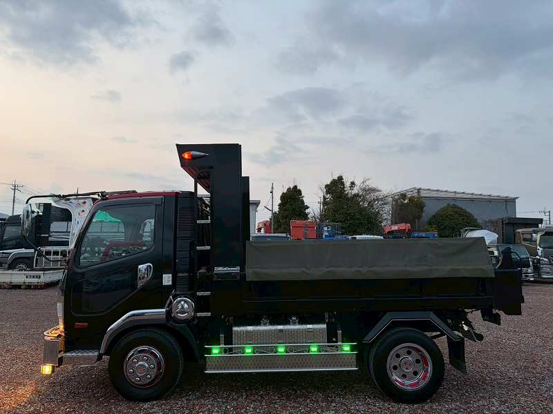 三菱ファイターダンプデコトラ電飾架装カスタム多数ダンプ|中古トラックの販売・買取・査定のアイナビ