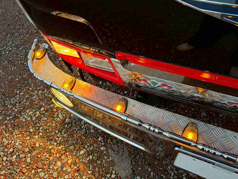 三菱ファイターダンプデコトラ電飾架装カスタム多数ダンプ|中古トラックの販売・買取・査定のアイナビ