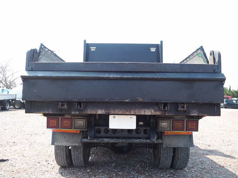 三菱ふそうファイターダンプ造りボディダンプベット付き|中古トラックの販売・買取・査定のアイナビ