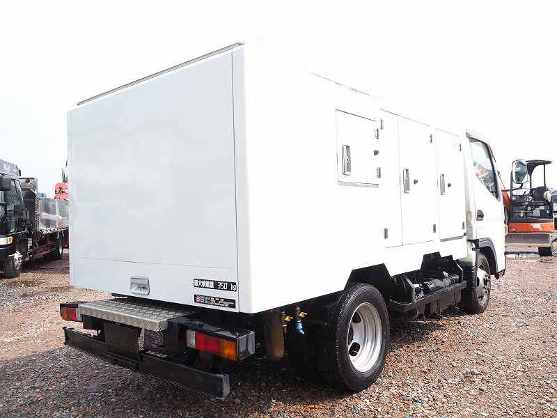 三菱ふそう キャンター シンショー製 高圧洗浄車 SJD2150|中古トラックの販売・買取・査定のアイナビ