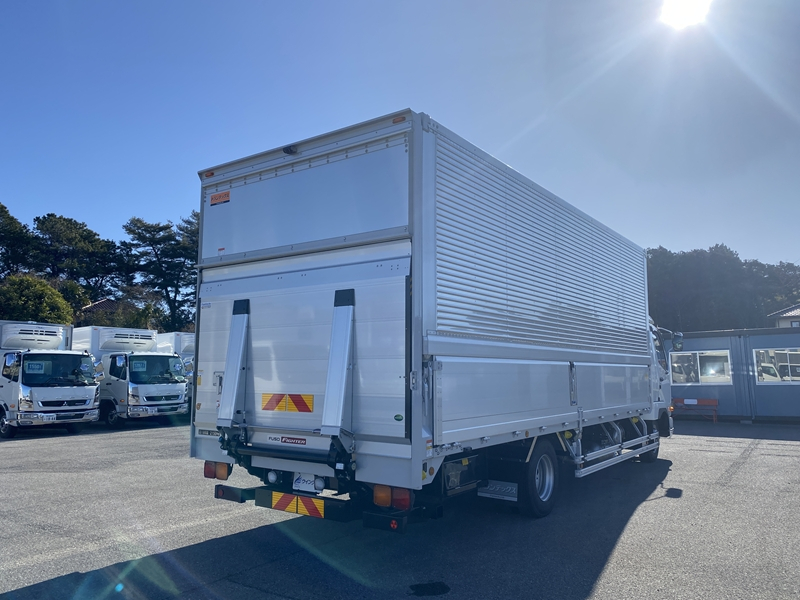 ファイター　ワイド　内寸6.2m　跳上ゲート付　積載2,150kg　プロライン装備|中古トラックの販売・買取・査定のアイナビ