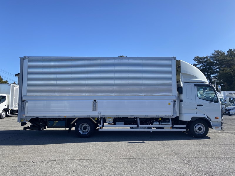 ファイター　ワイド　内寸6.2m　跳上ゲート付　積載2,150kg　プロライン装備|中古トラックの販売・買取・査定のアイナビ