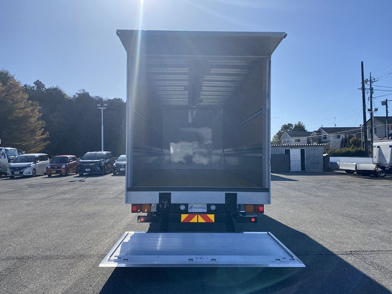 ファイター　ワイド　内寸6.2m　跳上ゲート付　積載2,150kg　プロライン装備|中古トラックの販売・買取・査定のアイナビ