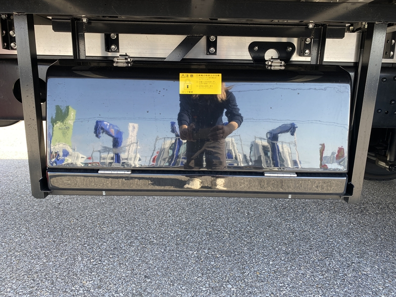 ファイター　ワイド 内寸7.2m　積載2,200kg　プロライン装備|中古トラックの販売・買取・査定のアイナビ
