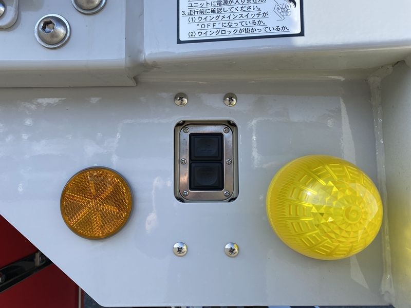 ファイター　ワイド 内寸7.2m　積載2,200kg　プロライン装備|中古トラックの販売・買取・査定のアイナビ