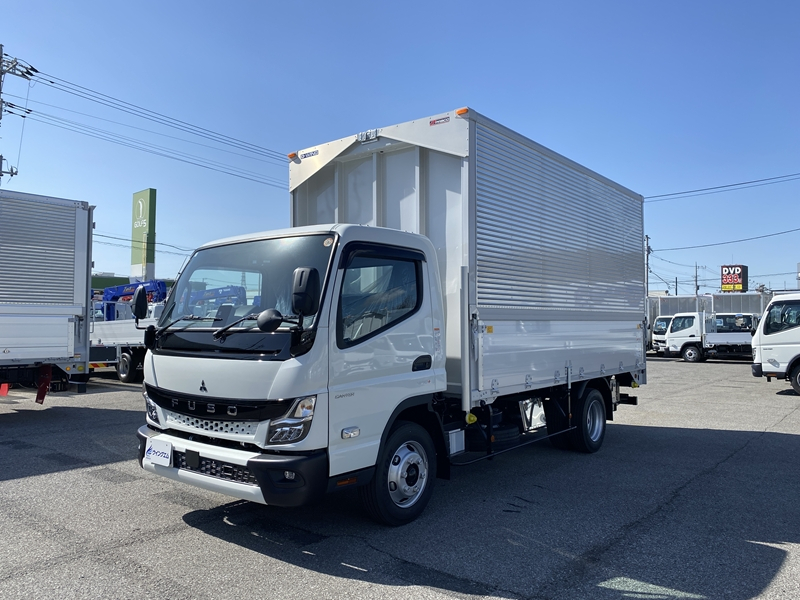 キャンター　ワイドロング　全低床　跳上ゲート付　積載3,750kg|中古トラックの販売・買取・査定のアイナビ
